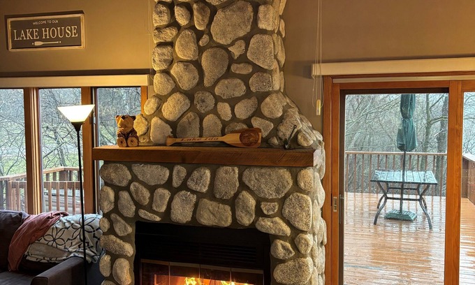 Alexandria Cabina | Lake Ida Hideaway Cabin