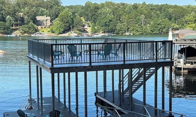 West Union Casa | Lake Keowee Waterfront Family-Friendly Home