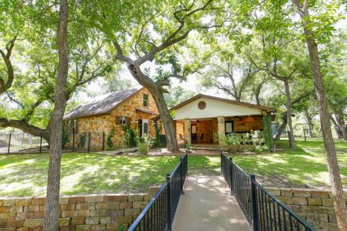 Horseshoe Bay Casa | Lake LBJ 4BR Home w/Boat Deck, Huge Yard