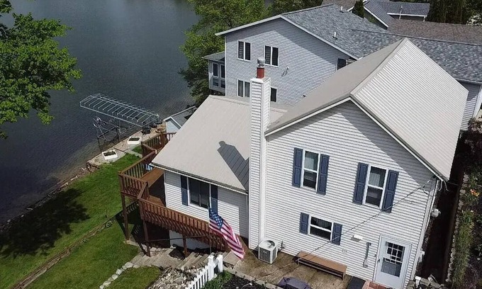 Plainwell Casa | Lake Life Awaits-4BR Furnished Rental on Pine Lake Sept–May Rental 3200/month