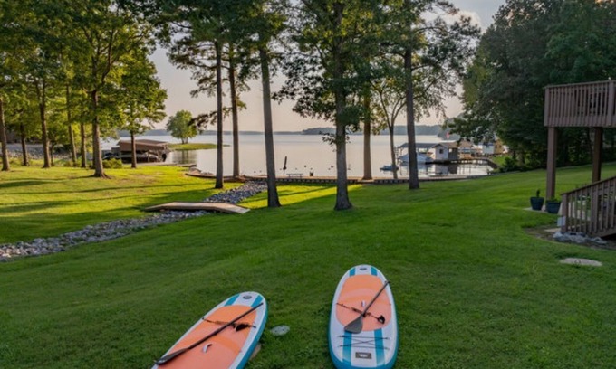 Henrico Casa | Lake Life is the BEST Life! Formally "Livin The Dream"