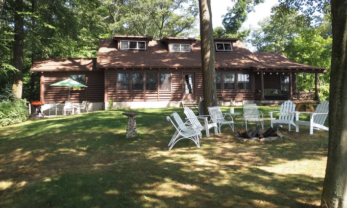 Muskegon Cabaña | Lago Michigan 1945 Log Cabin Cottage Inicio