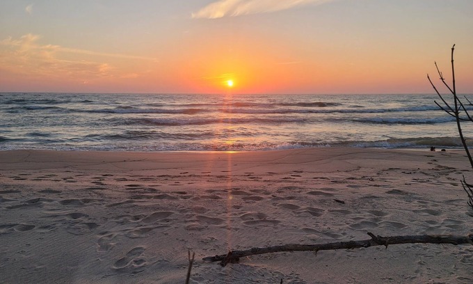 Fruitland Township Casa | Lake Michigan Beach Time - Private Beach on Lake Michigan