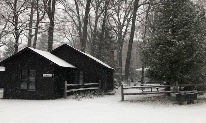 Whitehall Casa | Lake Michigan Log Cabin #4