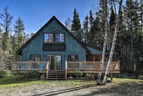 Lake Placid Casa | Lake Placid Chalet Deck and Forest Views!