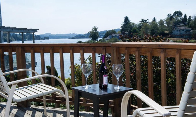 Neotsu Casa | Lake Point Hideaway