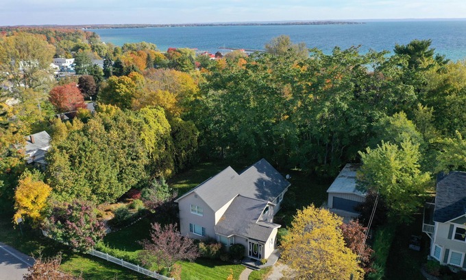 Northport Casa | Lake Point Inn