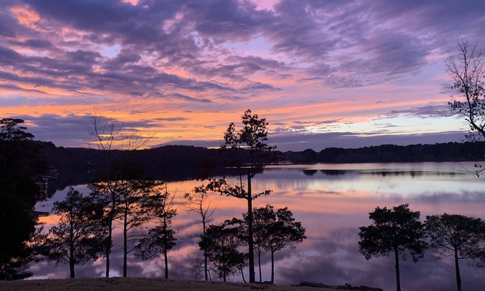 Northport Casa | Lake Side Luxurious Guest Suite: Founder’s Pointe at Lake Tuscaloosa
