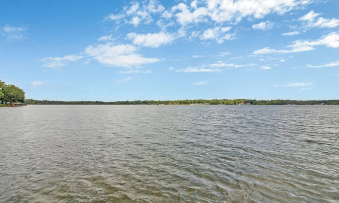 Lake Tansi Condominio | Lake Tansi 2BR Sleeps 8, Living Room, Kitchen