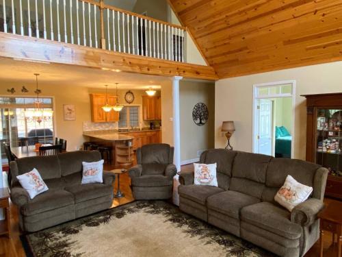 Alpine Lake Casa | Lake Top Getaway