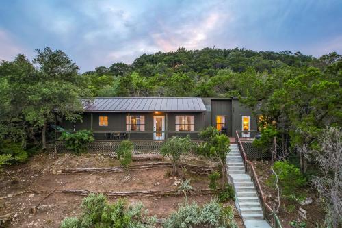 Leander Casa | Lake Travis Getaway