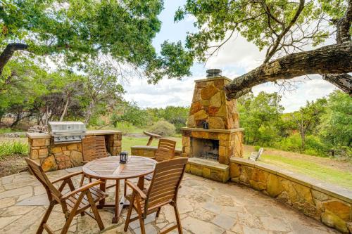 Jonestown Casa | Lake Travis Home Near Marina with Spectacular Views!