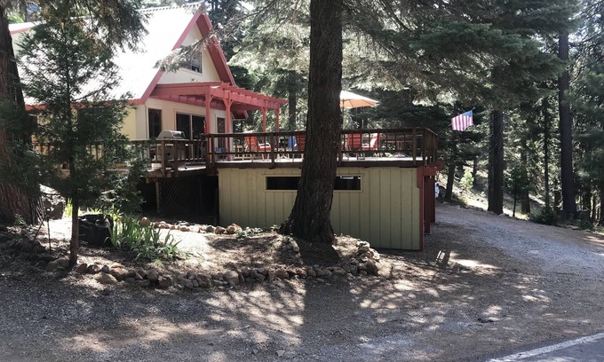 Lake Almanor Country Club Cabina | Cabaña Lake Almanor Peninsula