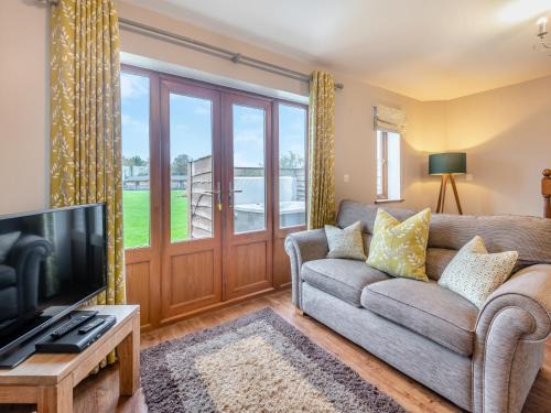 Maltby le Marsh Casa | Lake View 1 - Uk45577
