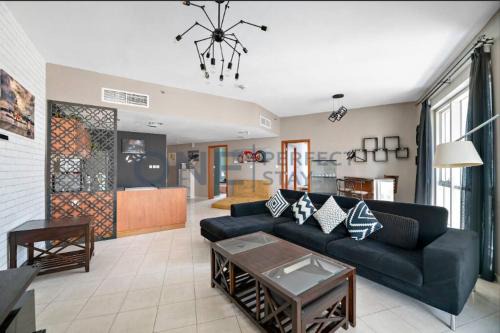 Dubai Production City Apartamento | Lake View All Bills Included Fully furnished