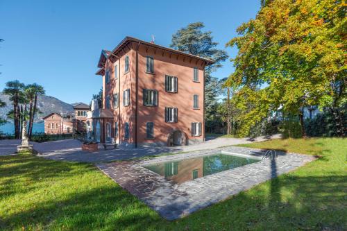 Lierna Apartamento | Lake View Apartment with Pool, Garden and Parking