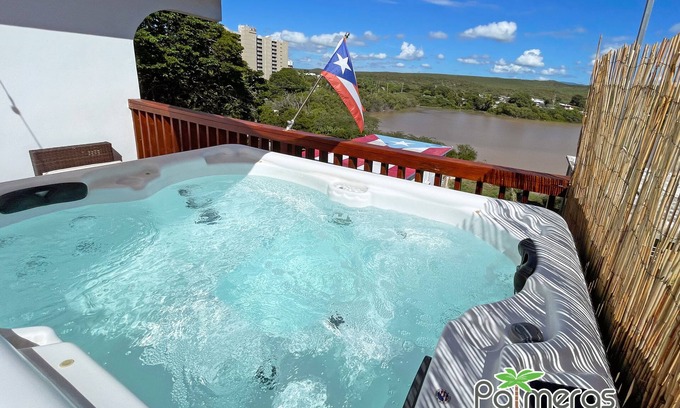 Montalva Apartamento | Lake View Apt with Jacuzzi and Terrace in Playa Santa