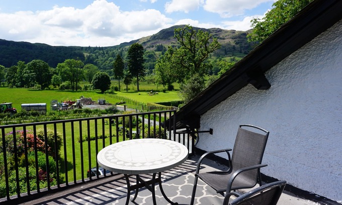 Grasmere Casa | Lake View Country House