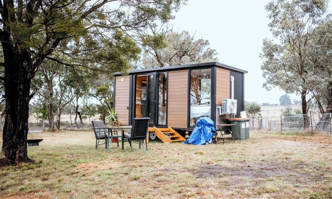 Baw Baw Casa | Lake View Farmstay by Tiny Away