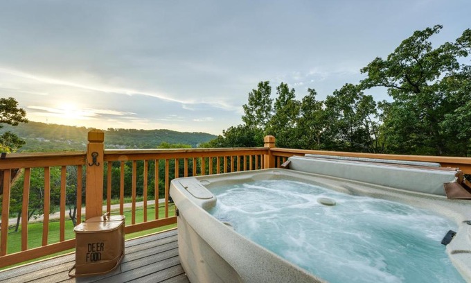 Blue Eye Casa | Lake-View Home in Blue Eye with Hot Tub and Fire Pit!