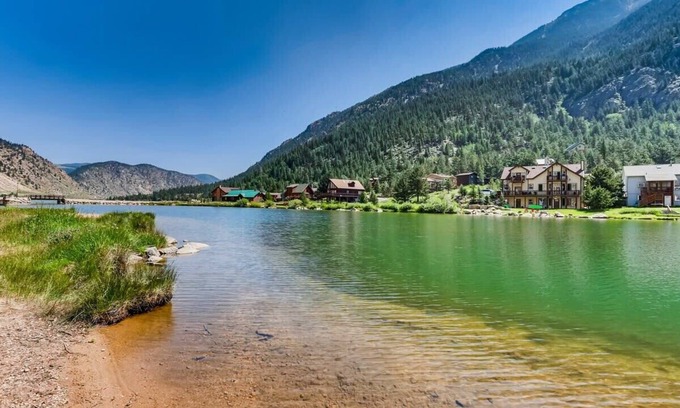 Georgetown Casa | Lake View Lodge / Gateway To The Rockies / Sleep 6