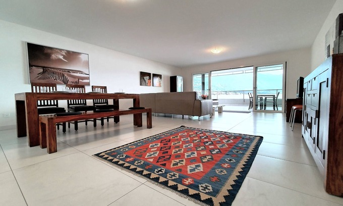 Locarno Apartamento | Lake View Penthouse 701