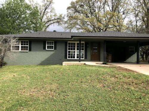 Russellville Casa | Lake View Retreat