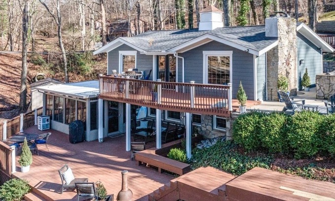 Mount Juliet Casa | Lake views from 2 balconies: All new furniture, kayaks, paddleboard