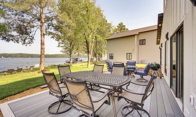 Amery Cabina | Lake Wapogasset Home w/ Dock: 7 Mi to Amery