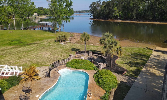Ridgeway Casa | Lake Wateree Family Retreat!