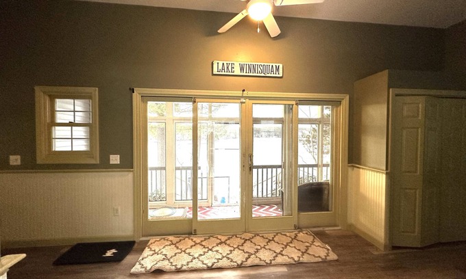 Lochmere Casa | Lake Winnisquam water front home