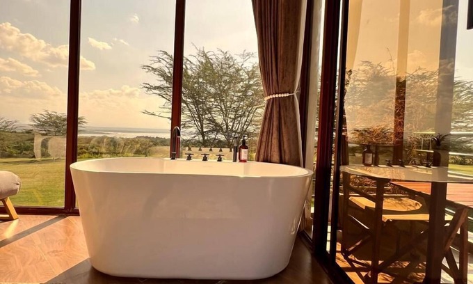Gilgil Hotel | LakeElementaita Manor