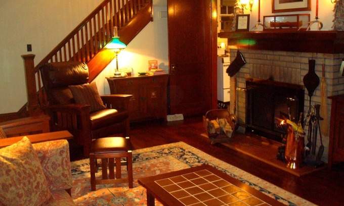 Thompson Cabaña | Artesano de 1920 en Fiddle Lake - Vacaciones en estilo Stickley - Ski Elk Mt.