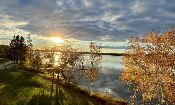 Birchwood Condominio | Lakefront 1BR Condo on Golf Course with Indoor Pool/Hot Tub - Tagalong Resort