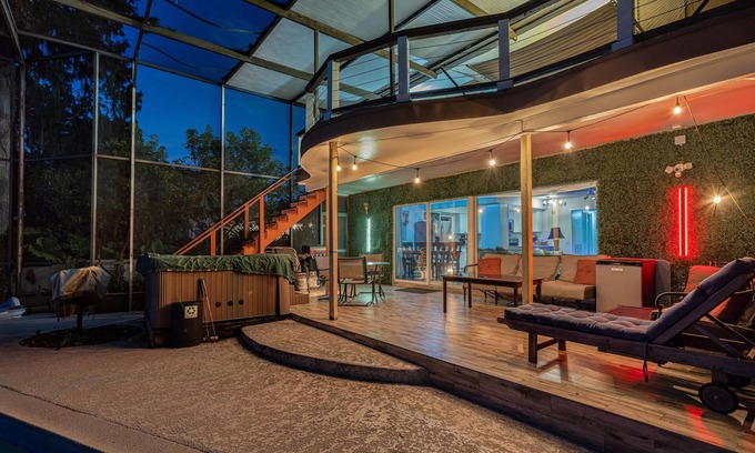 Southwest Orlando Casa | Amplia casa frente al lago con piscina, bañera de hidromasaje y paseos en bote