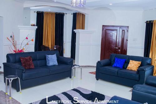 Alimosho Apartamento | Lakefront apartment