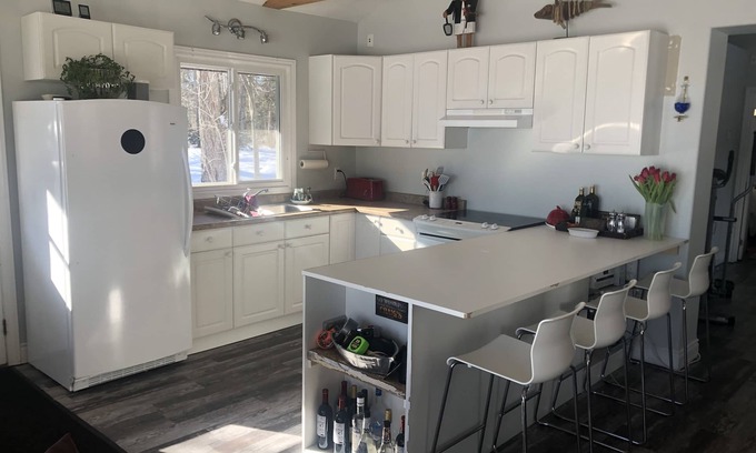 Big Bay Point Cabina | Lakefront Cabin - Big Bay Point, Lake Simcoe