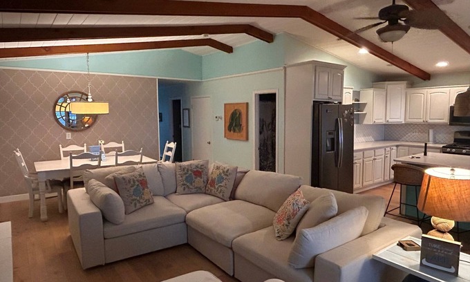 Detroit Lakes Cabina | Lakefront Cabin on LAKE MELISSA with huge sand beach - Near Detroit Lakes