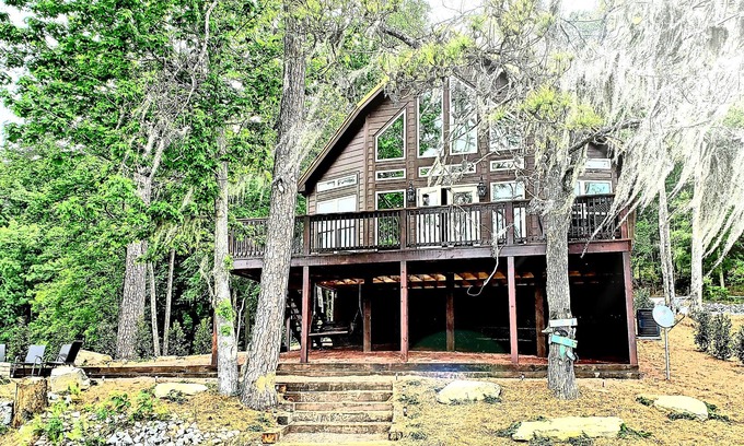 Pine Level Cabina | Hermoso nuevo lago cabaña !!