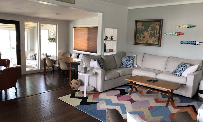 Ferrysburg Casa | Lakefront Cottage en Spring Lake