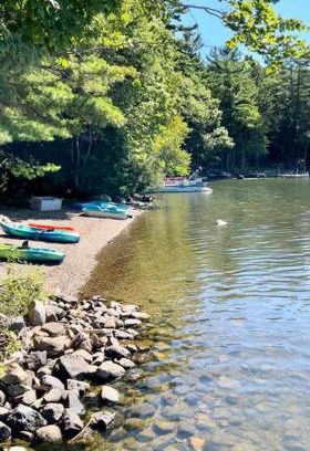 Holden Casa | Lakefront Cottage on Brewer Lake