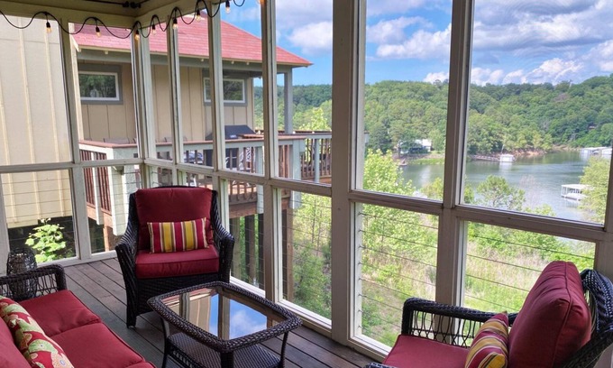 Eucha Cabaña | Lakefront Dripping Springs Cottage - Fully Stocked