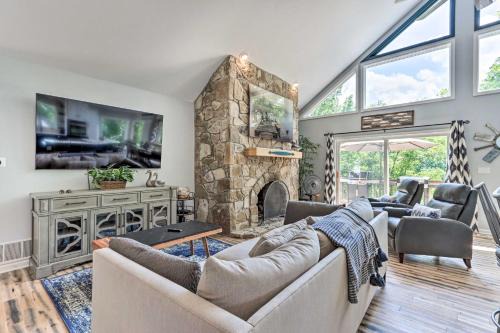 Osage Beach Casa | Lakefront Family Retreat in Osage Beach!