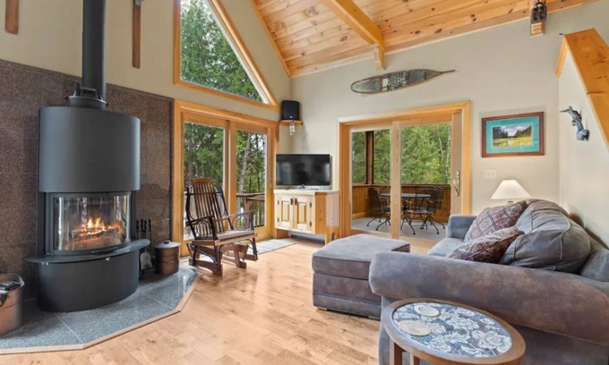 Indian Lake Casa | Lakefront home on Lake Abanakee with great views, cozy living room, pet friendly