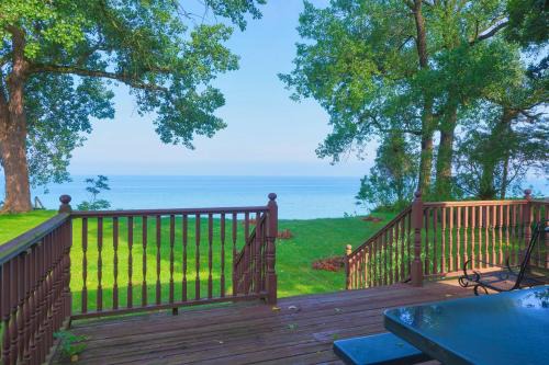 Riverside Casa | Lakefront home, perfect getaway