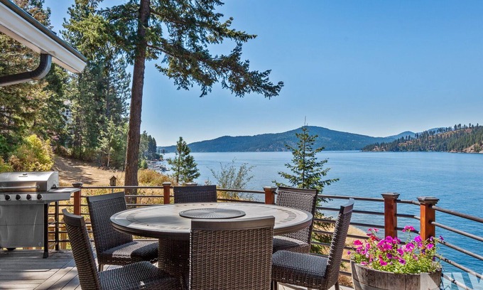 Coeur d'Alene Casa | Lakefront Home w/ Private Dock—Fire Table, Fireplace, Stunning Views, Kayaks & Near Gozzer!