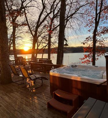 Lake Ozark Casa | Lakefront Home with Amazing Views, Hot tub, Boat JetSki Rental Option