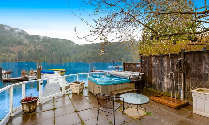 Bellingham Casa | Lakefront home with stunning view, hot tub, dock, decks, firepit & rec room