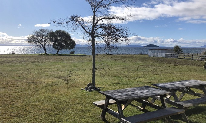 Tauranga Taupo Casa | Lakefront house