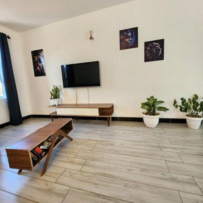 Munyonyo Apartamento | Lakefront Luxury Retreat Munyonyo